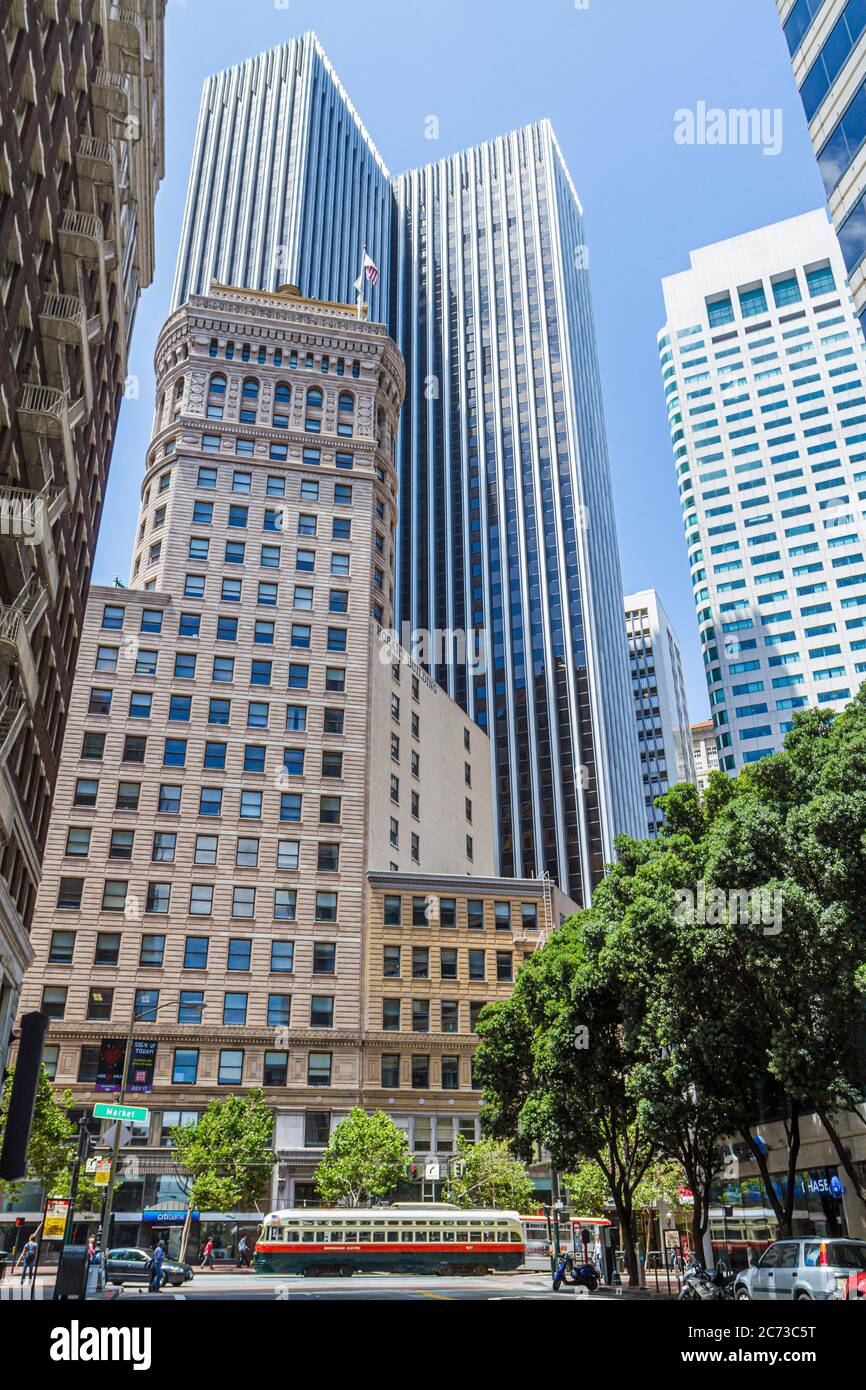 San Francisco California, 2nd Street, at Market, Downtown, Street scene, Hobart building, 1914, Willis Polk, architettura classica revival, commerciale reale es Foto Stock