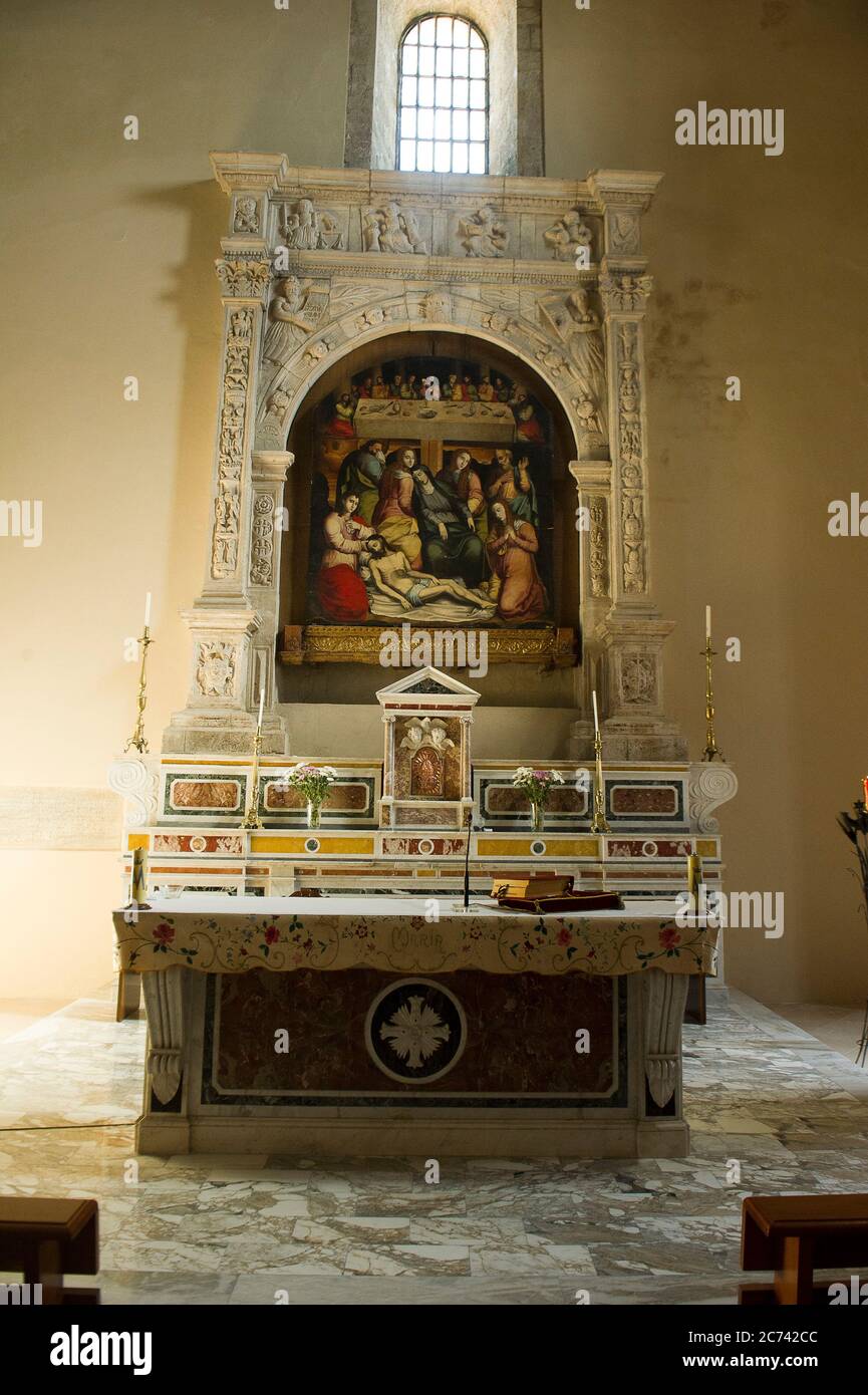 Italia, Basilicata, Acerenza, la Cattedrale di Acerenza, dedicata a Santa Maria Assunta e al Vescovo di San Canio in stile romanico-gotico del XIII secolo ad. Foto Stock