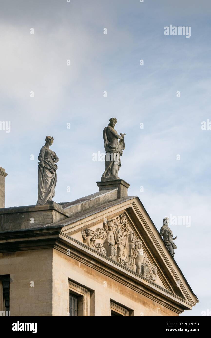 Queen's College, High Street, Oxford UK 18/07/2019 fronte sull'High Foto Stock