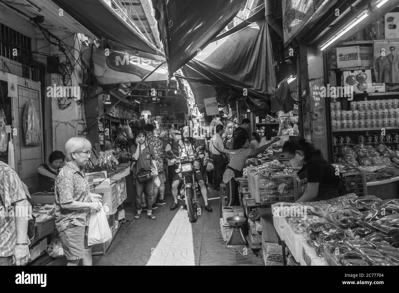 BANGKOK, THAILANDIA, 14 GENNAIO 2020: Quartiere di Chinatown di Bangkok Foto Stock