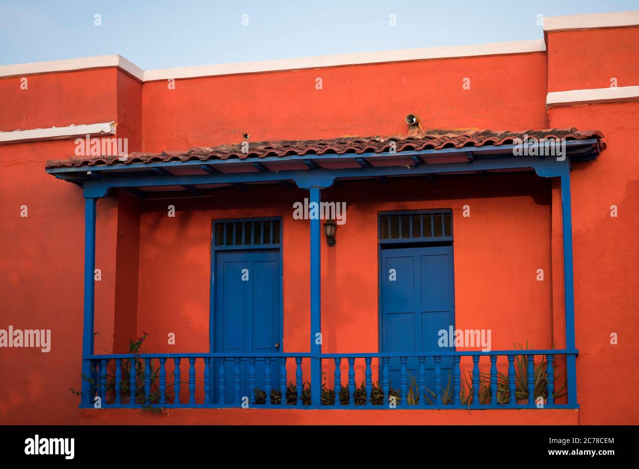 Facciata dell'edificio Rosso, Cartagena, Dipartimento di Bolívar, Colombia, Sud America Foto Stock