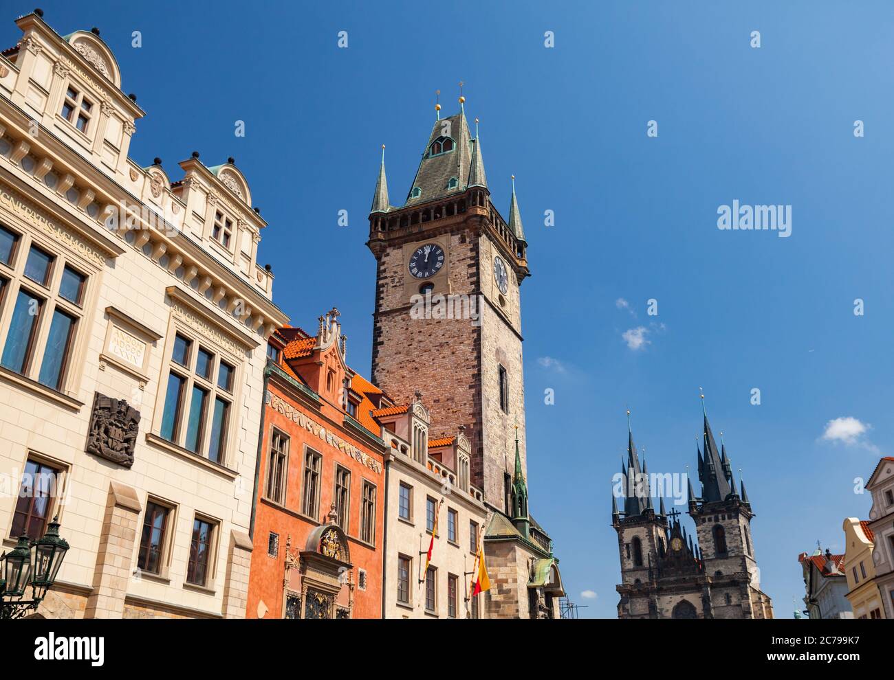 Il Vecchio Municipio al sole giorno d'estate, Praga, Repubblica Ceca Foto Stock
