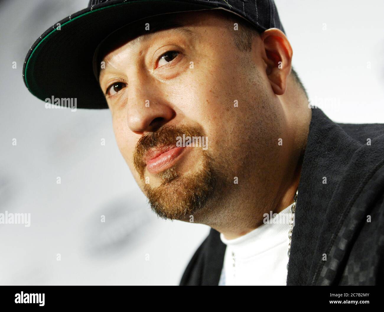 B-Real di Cypress Hill arriva allo spettacolo Jay-Z per la riapertura del Palladium a Hollywood. Credito: Jared Milgrim/l'accesso fotografico Foto Stock
