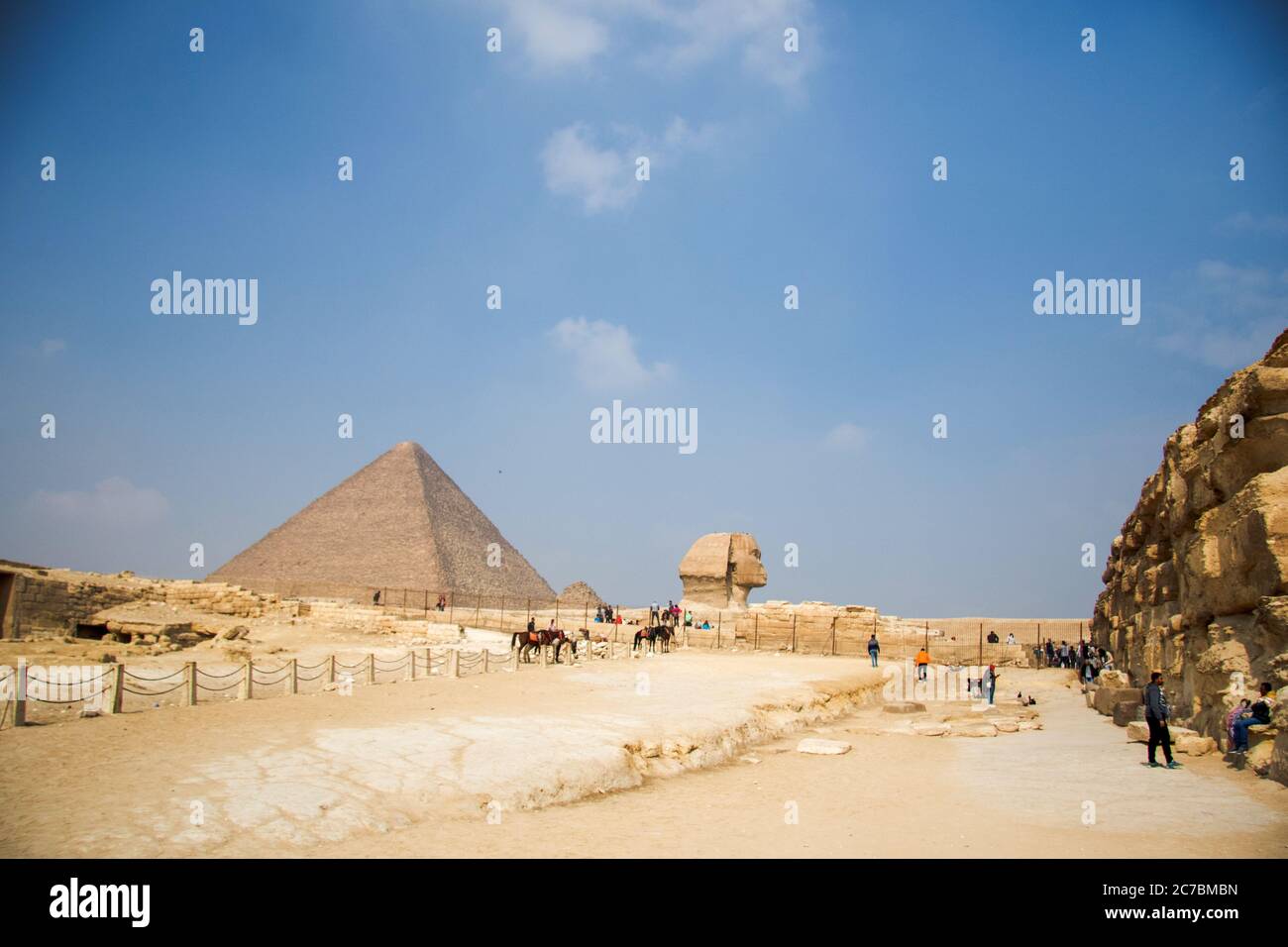 Vista panoramica delle Piramidi di Giza e della Sfinge, Egitto Foto Stock