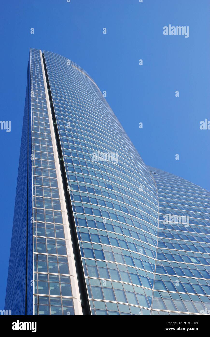 Torre Espacio, vista dal basso. CTBA, Madrid, Spagna. Foto Stock