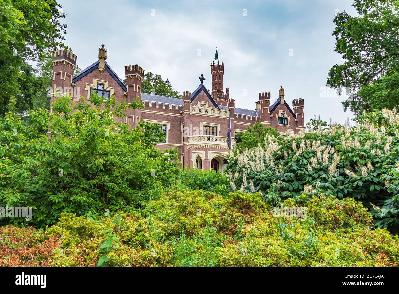 Barneveld Paesi Bassi - 14 luglio 2020: Castello e tenuta Schaffelaar a Barneveld. Manor House è il luogo di ritrovo per feste ed eventi come matrimoni. Foto Stock