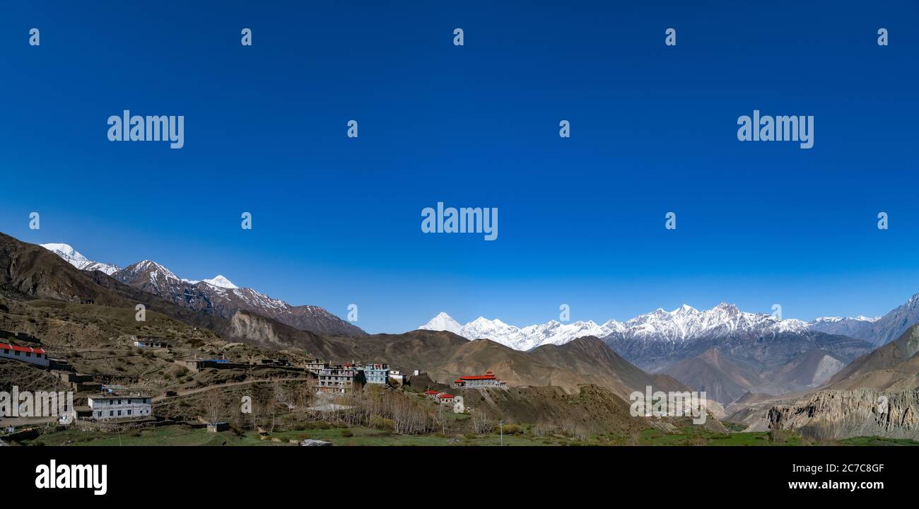 Vista sull'Himalaya da Muktinath, Mustang inferiore, Nepal Foto Stock
