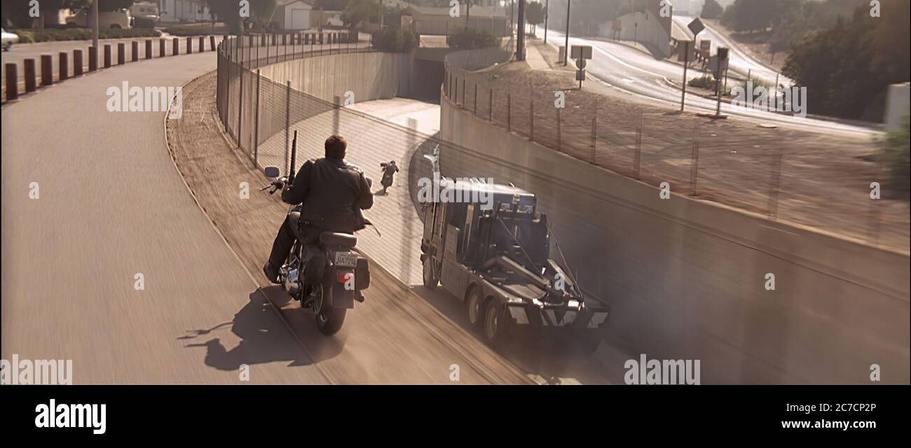 Arnold Schwarzenegger in Terminator 2 Judgment Day - immagine promozionale del film Foto Stock
