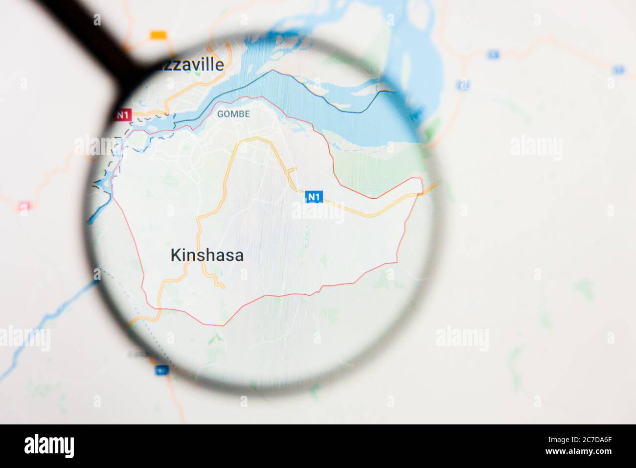 Kinshasa, Repubblica Democratica del Congo visualizzazione della città concetto illustrativo sullo schermo attraverso la lente di ingrandimento Foto Stock
