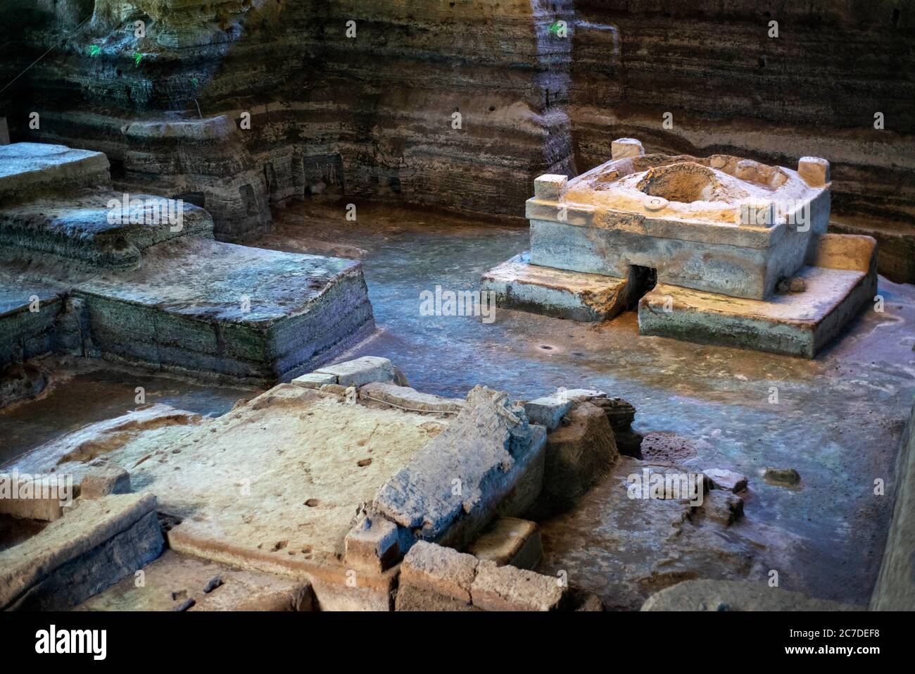 Le rovine di un villaggio agricolo precolombiano Maya, conservati sotto strati di cenere vulcanica Joya de Cerén El Salvador America Centrale. Quarantadue anni Foto Stock