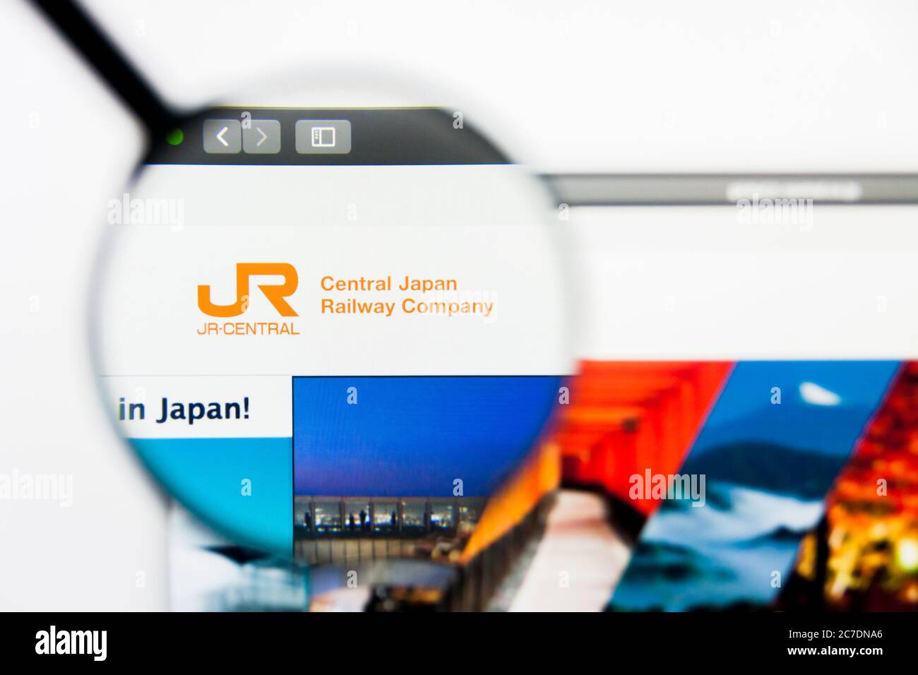 Los Angeles, California, USA - 25 Marzo 2019: Editoriale illustrativo della homepage del sito web delle ferrovie del Giappone centrale. Logo della ferrovia del Giappone centrale visibile su Foto Stock