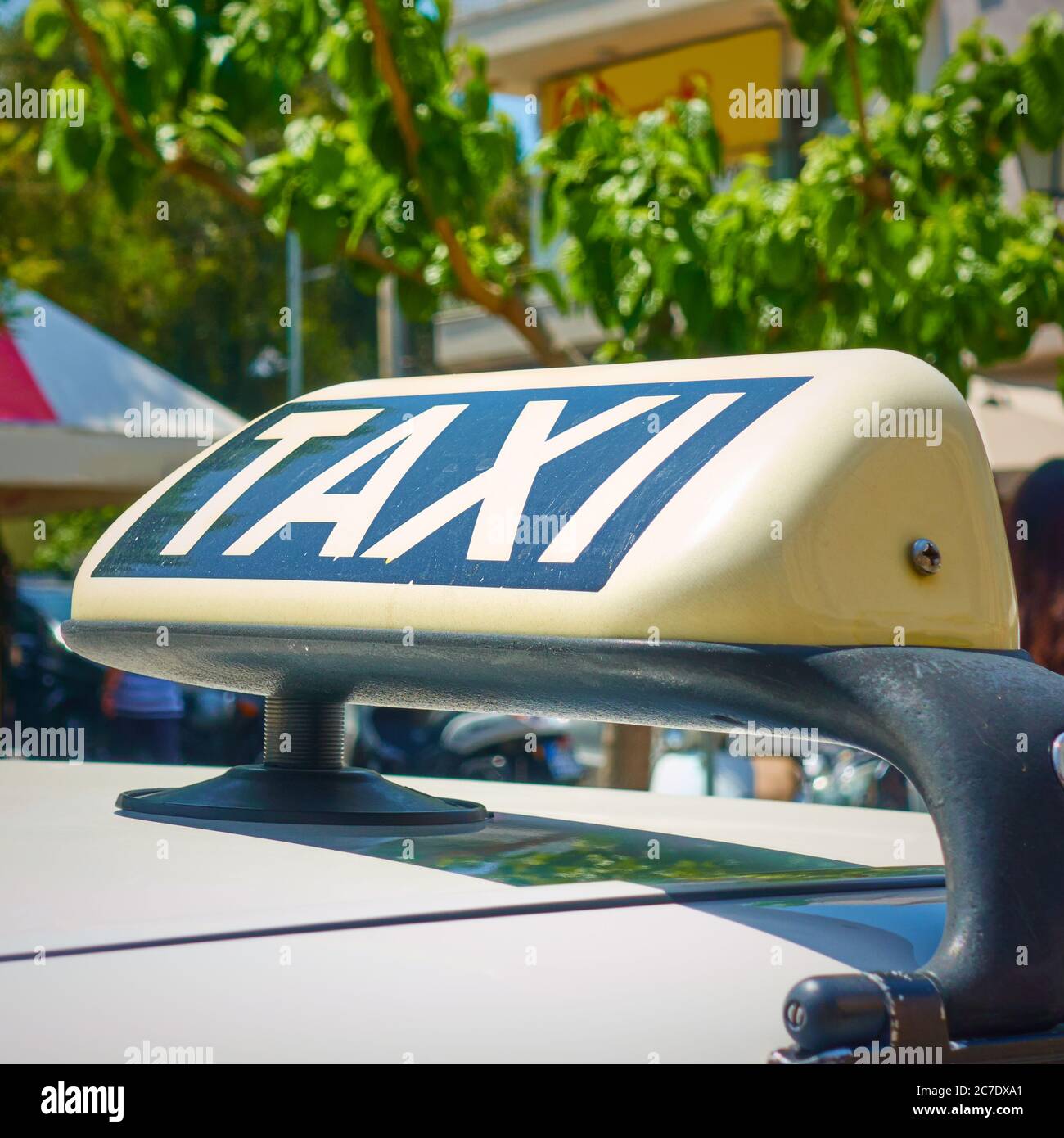 Vicino al segnale taxi Foto Stock