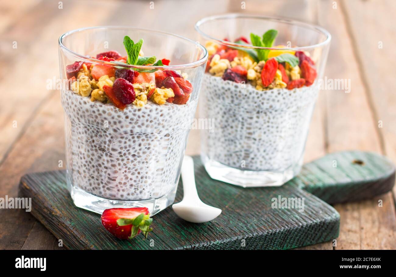 Super food - sana budina di semi di Chia Foto Stock