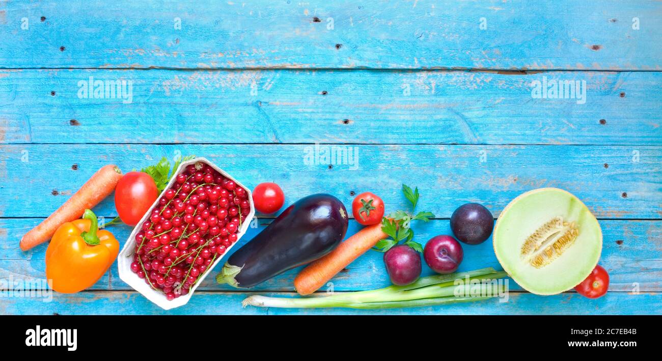 Verdure e frutta, cibo sano, piatto, buona copia spazio Foto Stock