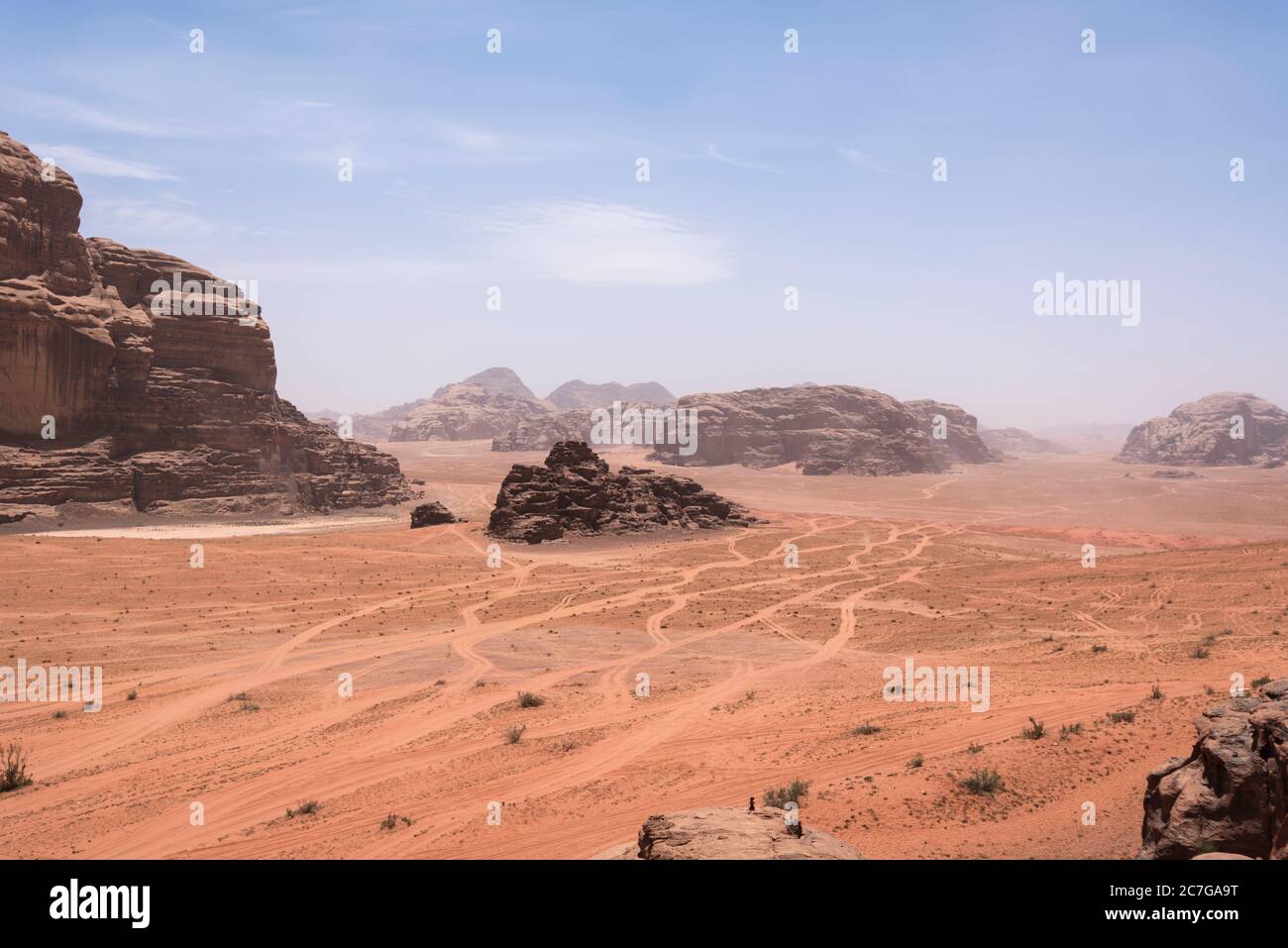Deserto di Wadi Rum, location del film, dune, dune, colori della Giordania, Vacanze in Giordania, Nomad Life Foto Stock