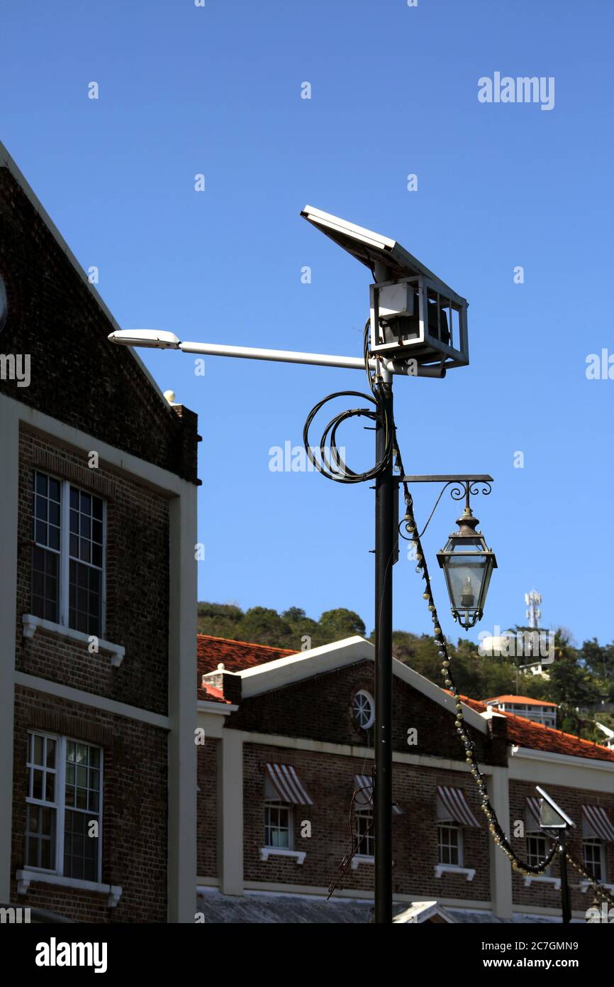 St George's Grenada Wharf Road Solar Lights Foto Stock