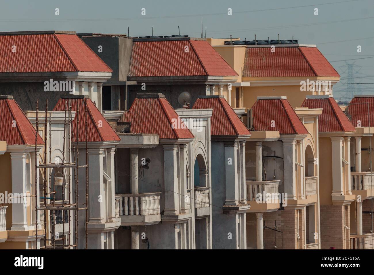 Basso edificio residenziale in costruzione Foto Stock