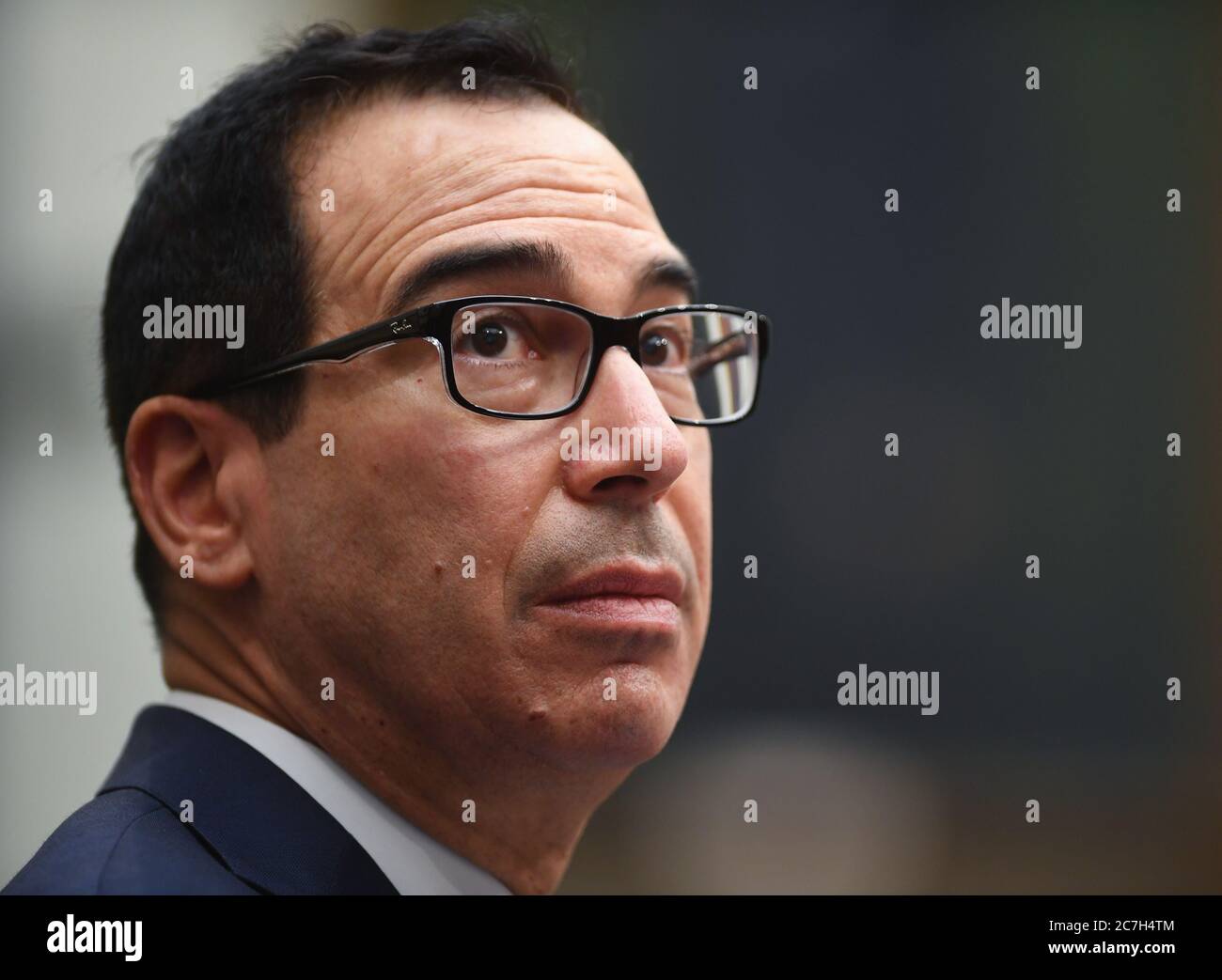 Washington, Stati Uniti. 17 luglio 2020. Il Segretario del Tesoro Steven Mnuchin testimonia davanti al Comitato delle piccole imprese della Camera al Campidoglio degli Stati Uniti a Washington, DC venerdì 17 luglio 2020. L'audizione della commissione sta esaminando i programmi per la pandemia di Small Business Administration e del Tesoro. Foto di Kevin Dietsch/UPI Credit: UPI/Alamy Live News Foto Stock