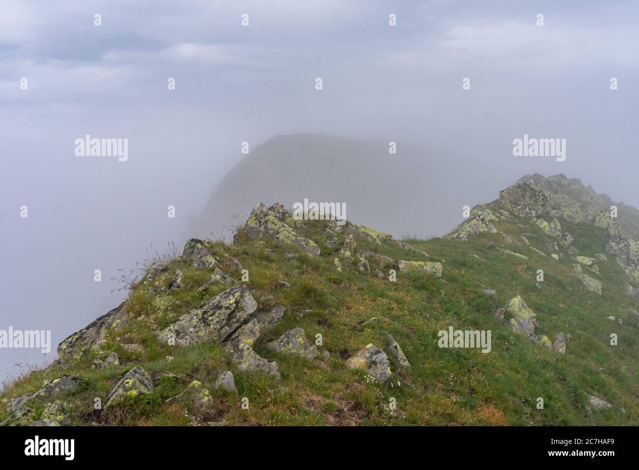 Europa, Austria, Tirolo, Alpi Ötztal, Ötztal, Umhausen, cresta sommitale sul primo Karkopf della Ötztal Foto Stock