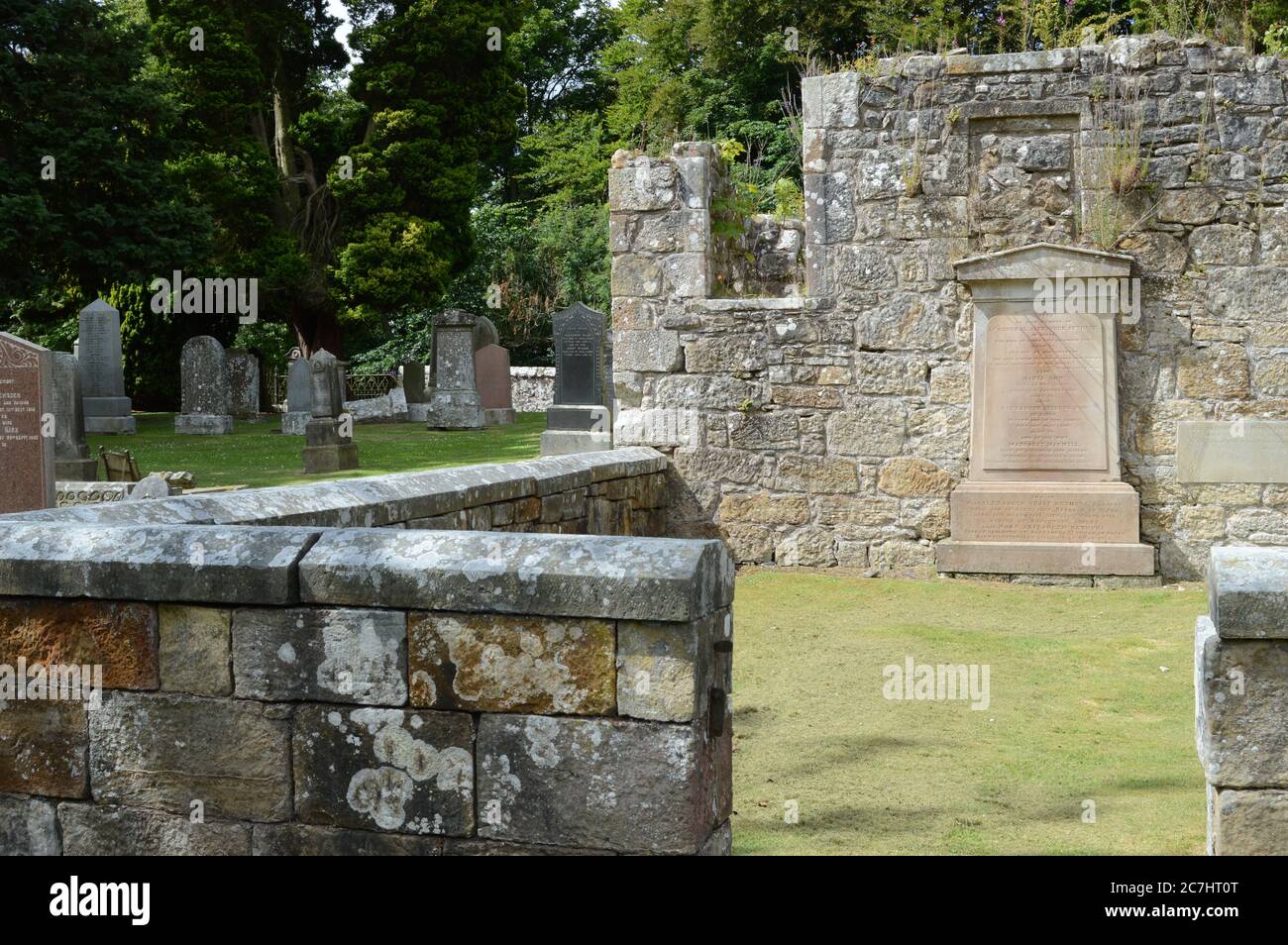 L'Auld Kirk di Kemback, costruito nel 1582, ampliato nel 1760 Foto Stock