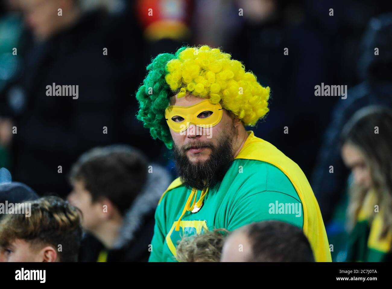 Il 1 gennaio 2020, Carrow Road, Norwich; Premier League, Norwich City v Crystal Palace : Norwich super fan davanti a kick-off Credit: Georgie Kerr/news immagini Foto Stock