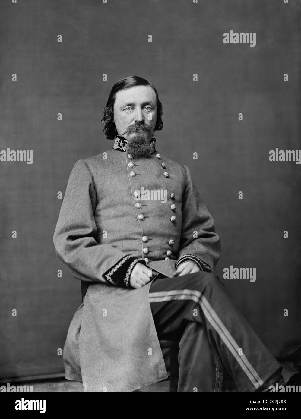 George Pickett, Generale, Esercito degli Stati Confederati, Guerra civile americana, Ritratto seduto, Collezione di fotografie Brady-Handy, 1860's. Foto Stock