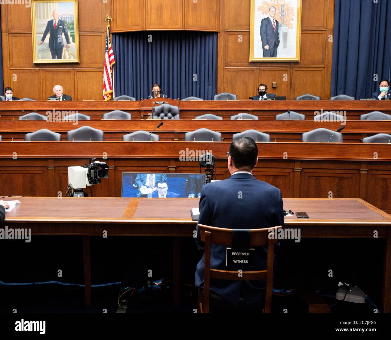 Washington, Stati Uniti. 17 luglio 2020. Il Segretario del Tesoro degli Stati Uniti, Steven Mnuchin, alla Camera Comitato per le piccole imprese, ha ascoltato "la supervisione della Small Business Administration e del Dipartimento dei programmi pandemici del Tesoro" presso il Campidoglio degli Stati Uniti. Credit: SOPA Images Limited/Alamy Live News Foto Stock