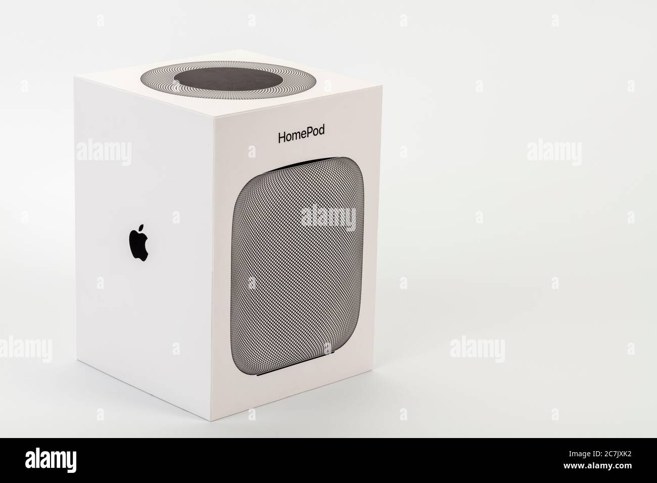 Apple HomePod, confezione originale, sfondo bianco, Foto Stock