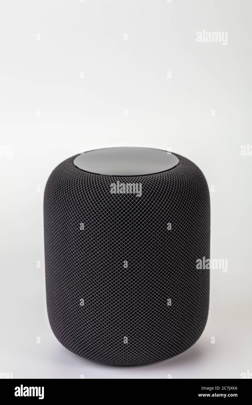 Apple HomePod, sfondo bianco, Foto Stock