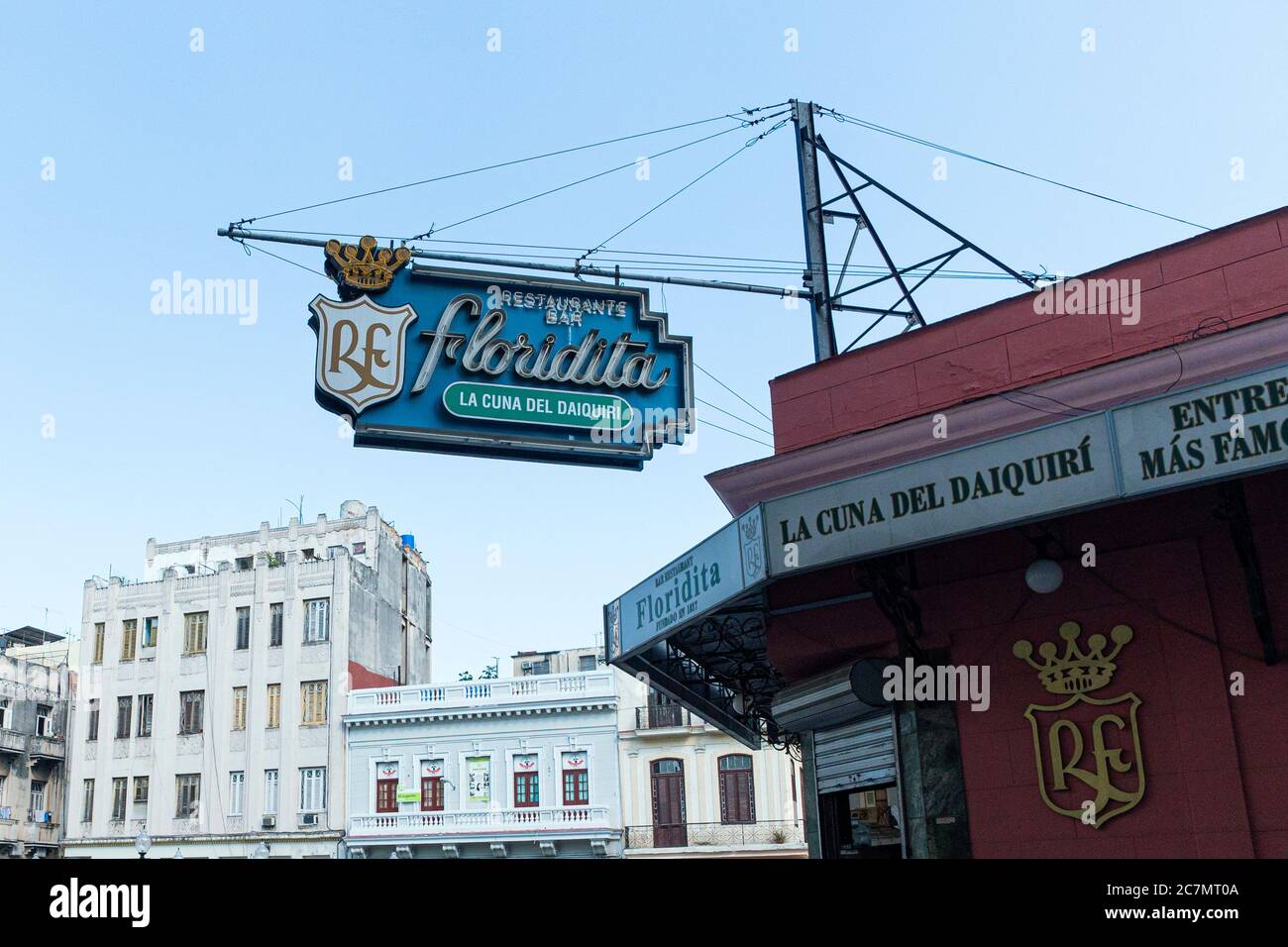 Lo storico ristorante Floridita a l'Avana. Il luogo di nascita di daiquiri, un famoso cocktail cubano, El Floridita è stato uno dei preferiti di celebrità come Ernest Foto Stock