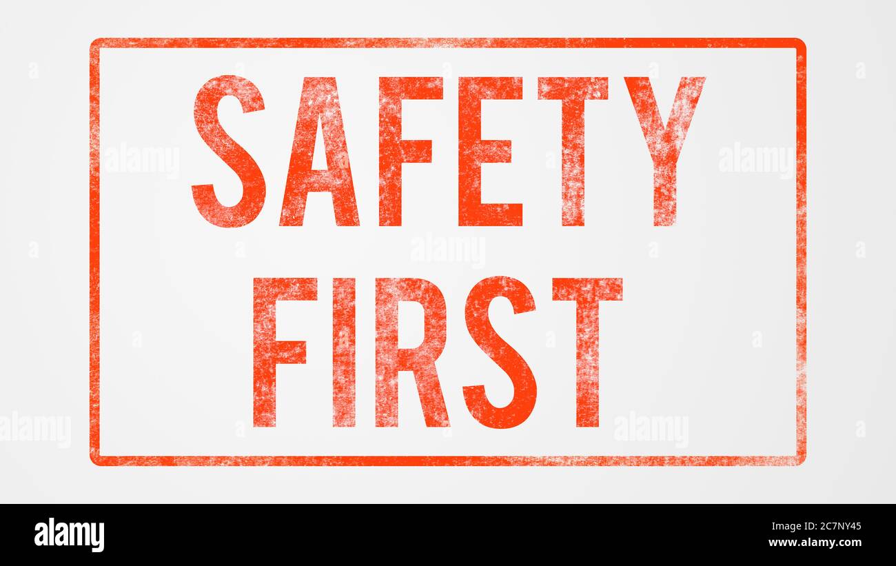 Testo di sicurezza prima grunge su sfondo bianco Foto Stock