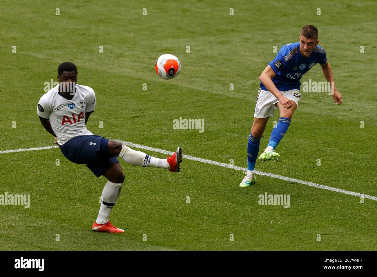 Londra, Regno Unito. 19 luglio 2020. Luke Thomas di Leicester City durante la partita della Premier League tra Tottenham Hotspur e Leicester City allo stadio Tottenham Hotspur il 19 luglio 2020 a Londra, Inghilterra. (Foto di Daniel Chesterton/phcimages.com) Credit: PHC Images/Alamy Live News Foto Stock