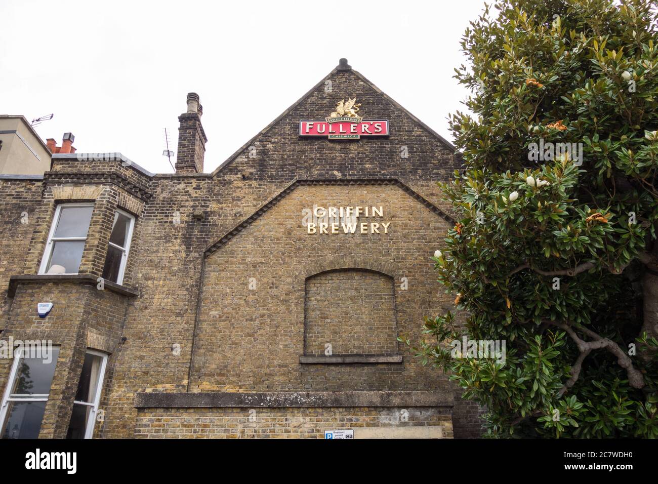 Fuller's Brewery Chiswick - fabbrica di birra Fuller, Smith & Turner Griffin a Chiswick, Londra, Regno Unito Foto Stock