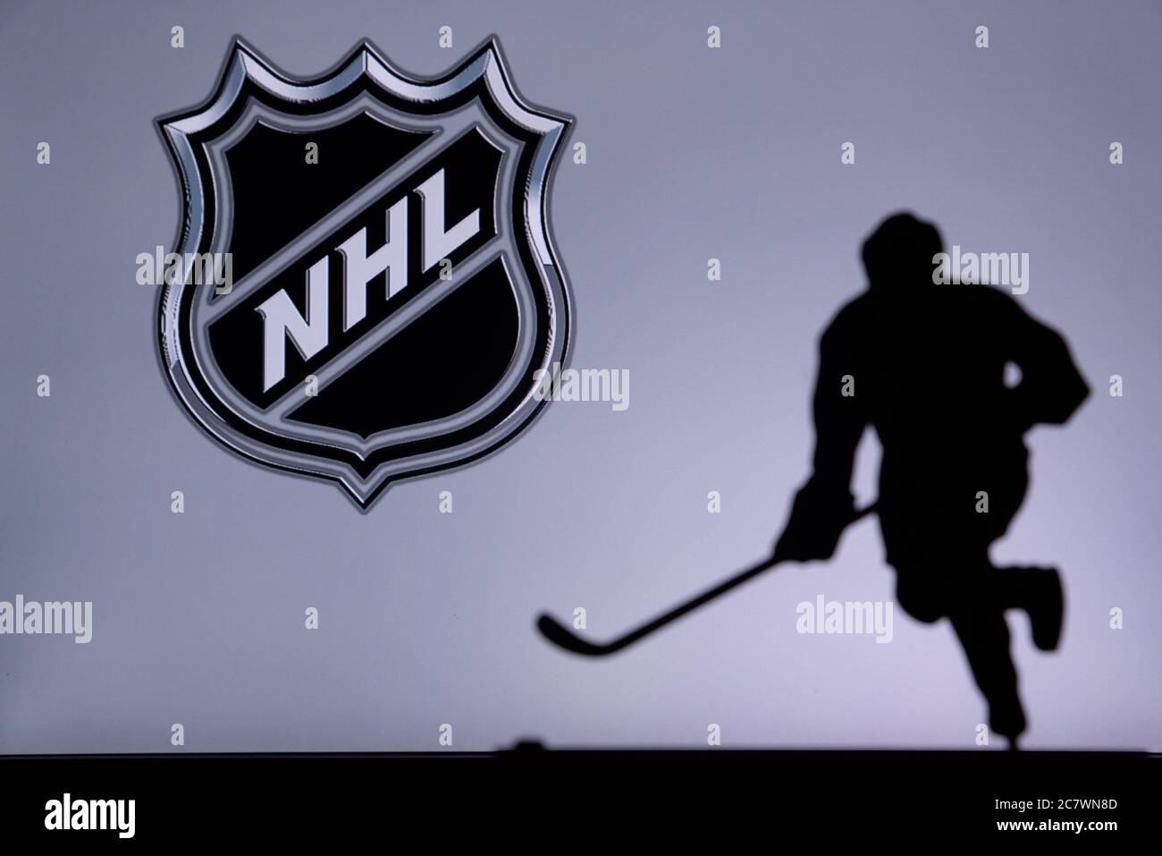 TORONTO, CANADA, 17. LUGLIO: Nazionale Hockey League concept foto. Silhouette di professionista NHL giocatore di hockey Foto Stock
