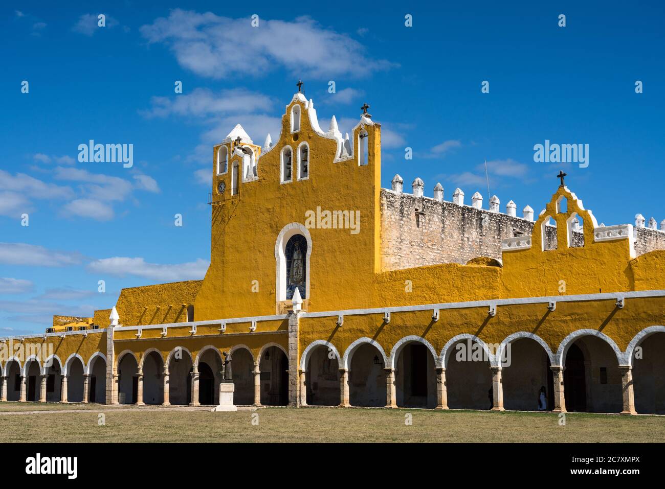 Il Convento di San Antonio o Sant'Antonio da Padova fu fondato nel 1549 e completato nel 1562. Fu costruito sulla base di una grande piramide Maya. Foto Stock