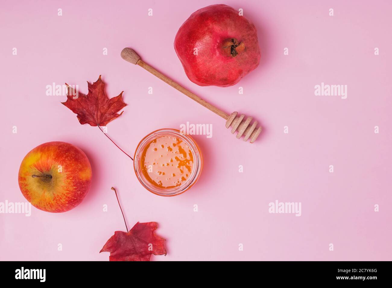 Mela, miele e melograno simboli di rosh hashanah vacanza Foto Stock