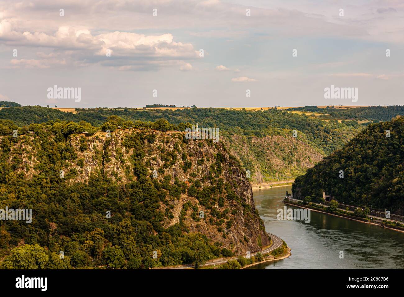 Rocce e fiume reno, Saint Goarshausen, Germania, Europa Foto Stock