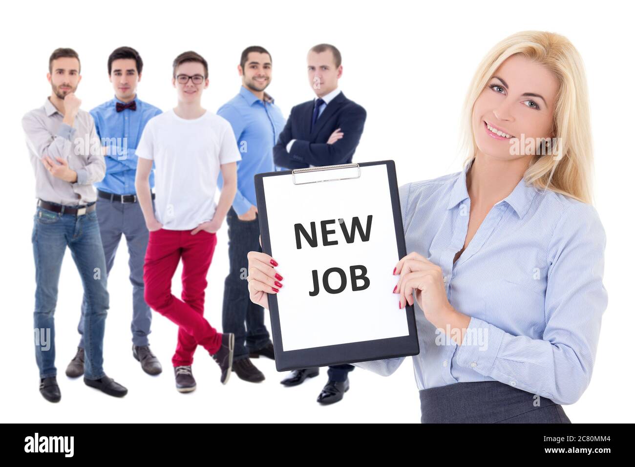 concetto di ricerca di lavoro - uomini d'affari e donna che tengono appunti con il testo 'nuovo lavoro' isolato su sfondo bianco Foto Stock