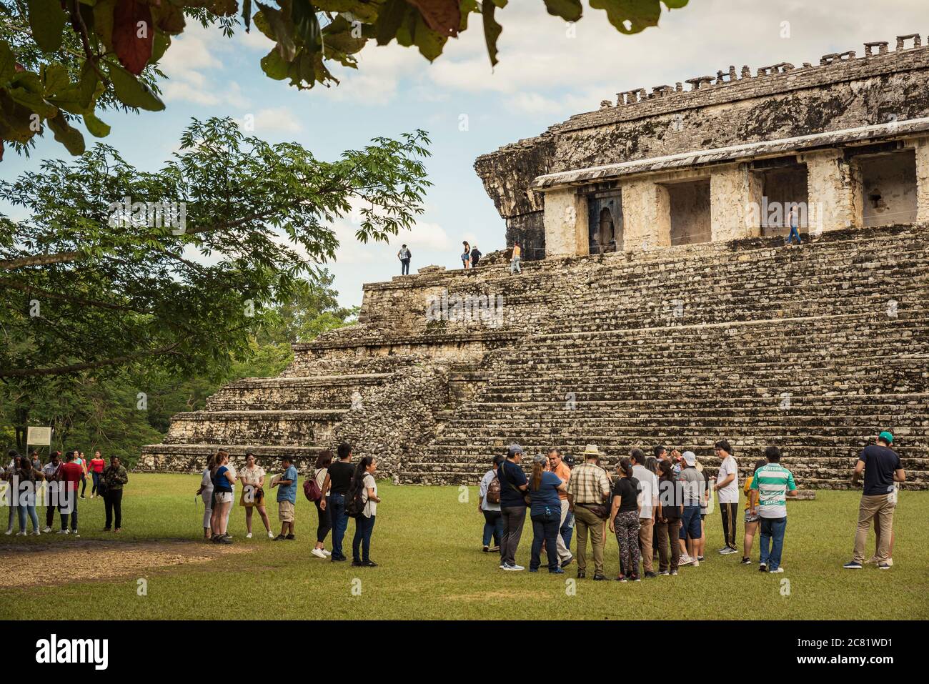 Tempio della Croce rovine della città maya di Palenque; Chiapas, Messico Foto Stock