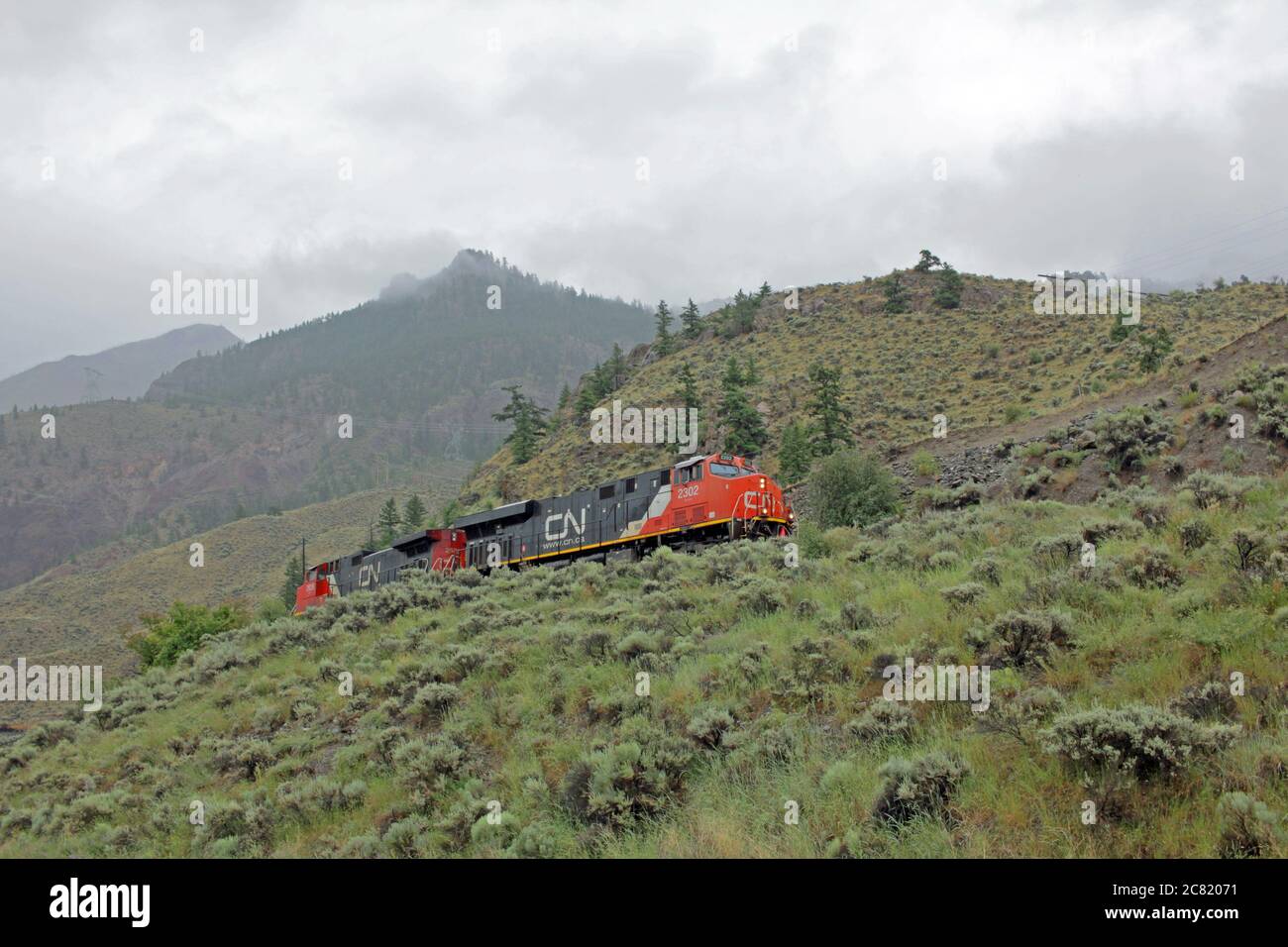 CN Canadian National rail train Engine, Fountain Valley, vicino a Lillooet, British Columbia, Canada Foto Stock