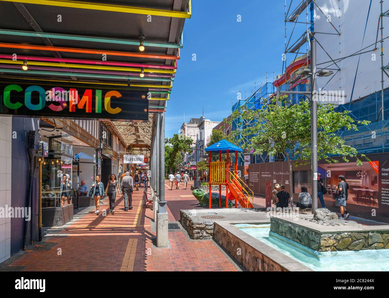 Negozi, bar e caffè in Cuba Street, Wellington, Nuova Zelanda Foto Stock