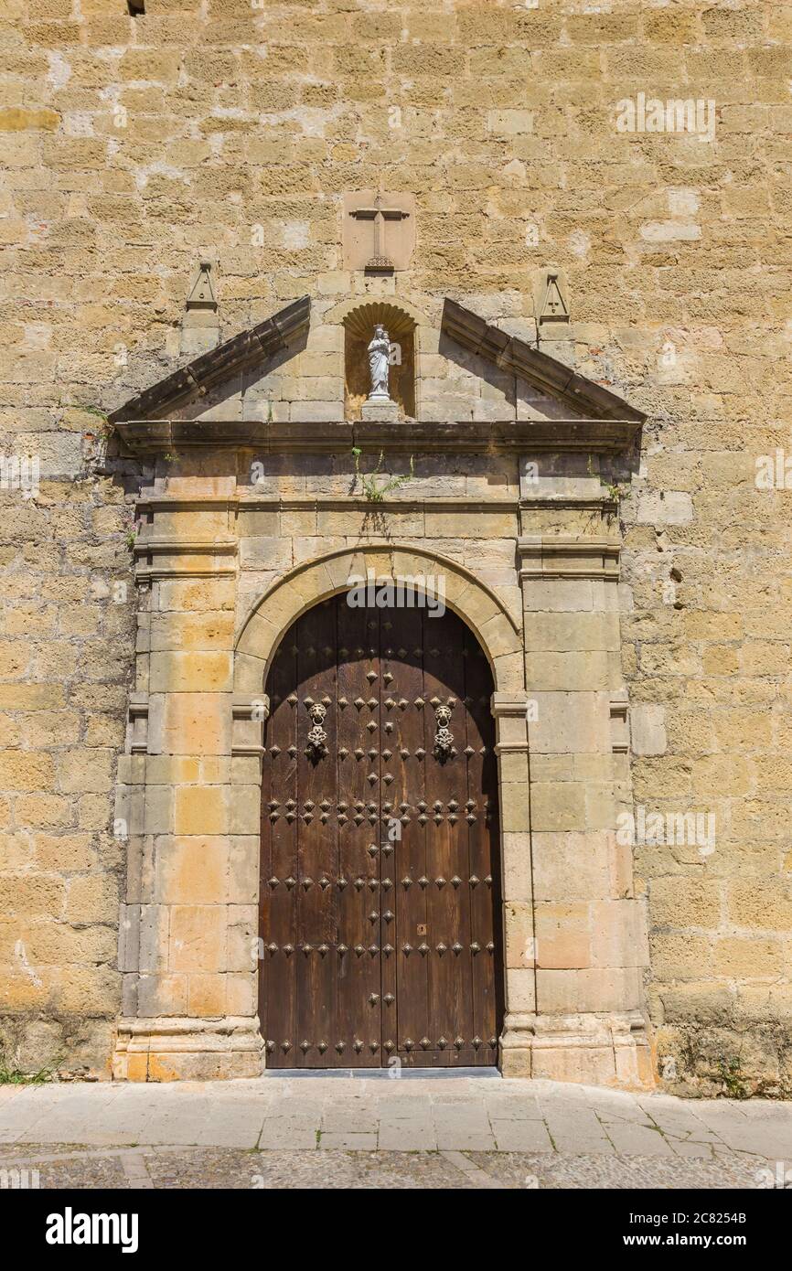 Ingresso alla chiesa di Santa Maria la Mayor a Ronda, Spagna Foto Stock