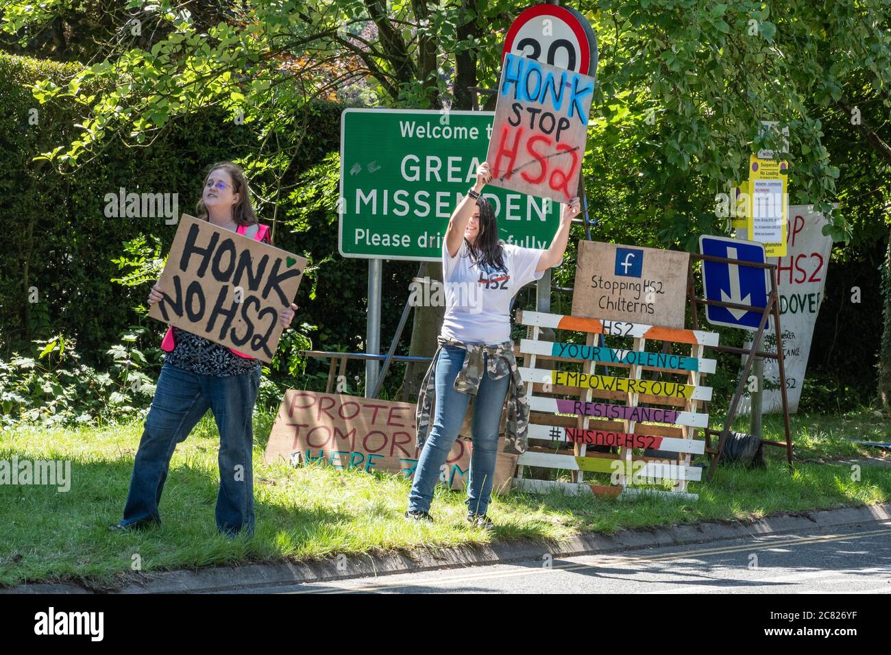 Protesta contro HS2 a Great Missenden, Buckinghamshire, Inghilterra, Regno Unito Foto Stock