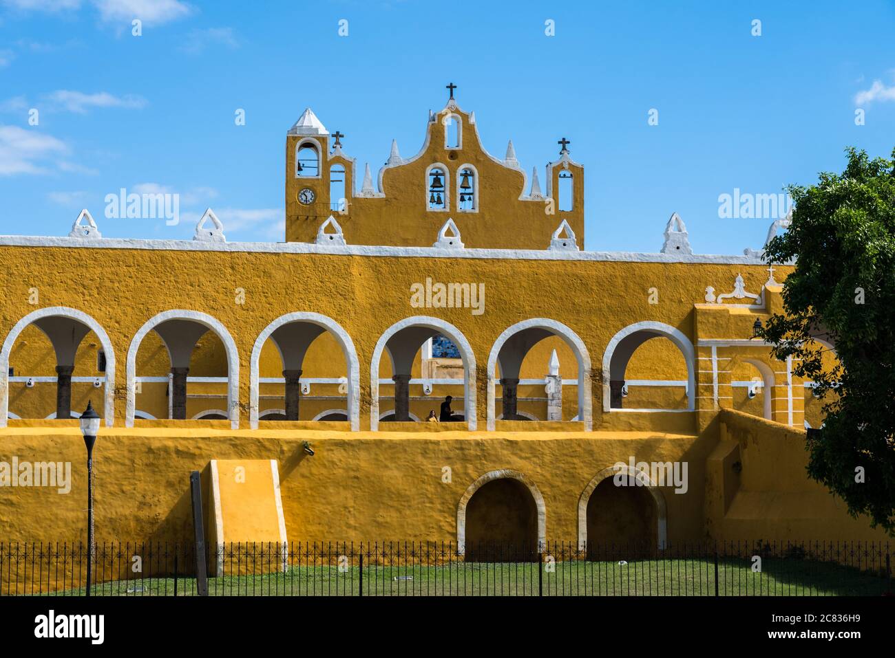 Il Convento di San Antonio o Sant'Antonio da Padova fu fondato nel 1549 e completato nel 1562. Fu costruito sulla base di una grande piramide Maya. Foto Stock