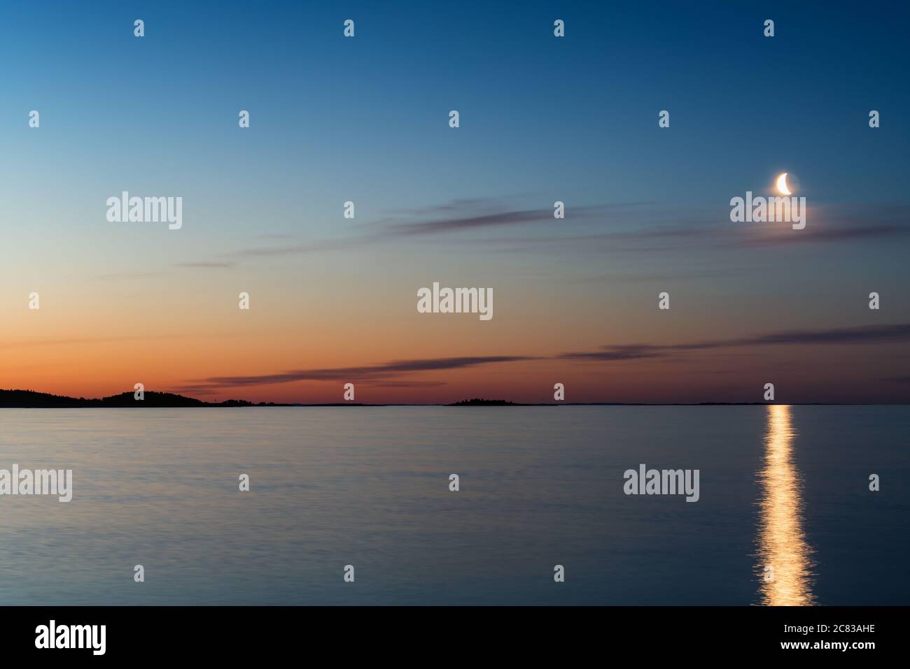 Anello di luna sull'isola di Smörskär, Inkoo, Finlandia Foto Stock