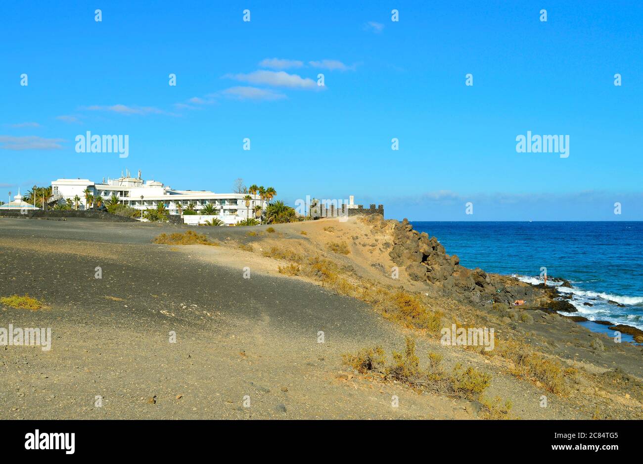 Puerto del Carmen costa in Lanzarote un isola spagnola delle isole Canarie Foto Stock