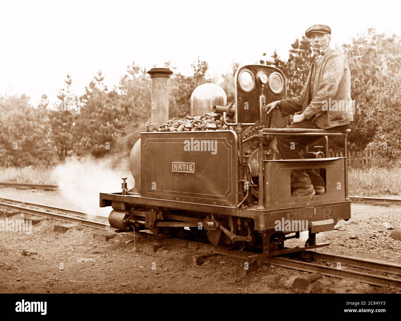 Katie' sulla Eaton Hall Railway, periodo vittoriano Foto Stock