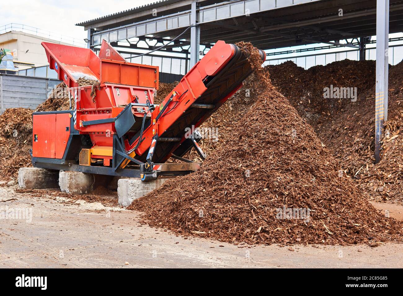 Trituratore di legno immagini e fotografie stock ad alta risoluzione - Alamy