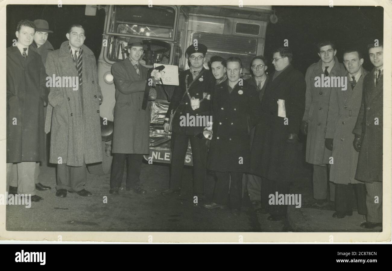 Ultimo autobus sulla Route 262, Londra, Inghilterra. Foto Stock