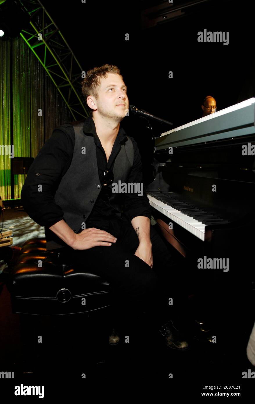 Ryan Tedder di OneRepublic durante la prova sonora al 2009 ASCAP Pop Music Awards al Renaissance Hotel di Hollywood. Credito: Jared Milgrim/l'accesso fotografico Foto Stock